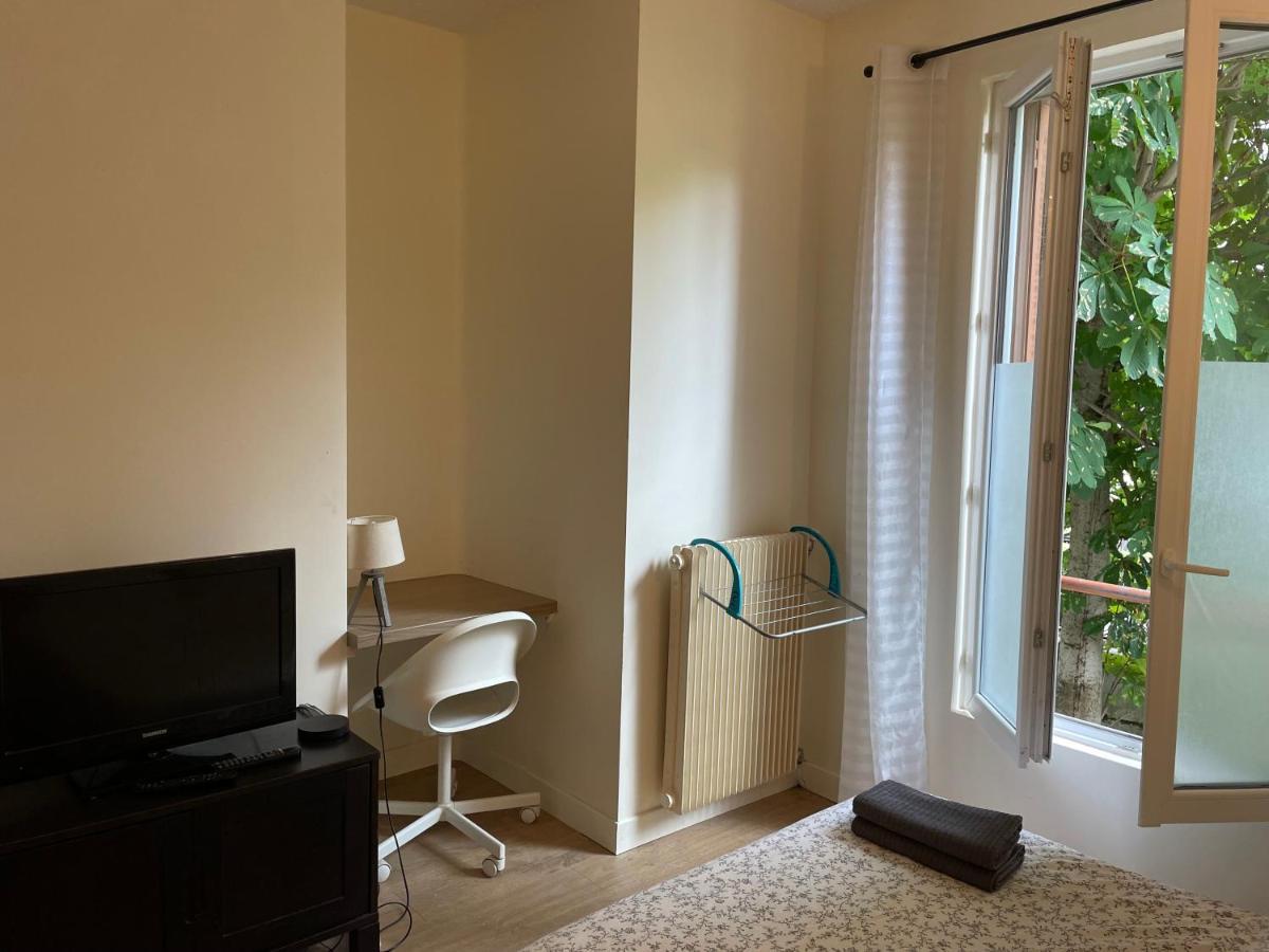 Chambre Dans Une Maison Partagee Neuilly-sur-Marne Exterior foto